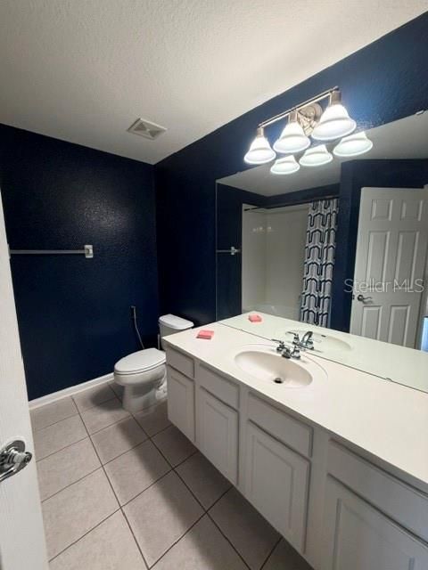 For Rent: $2,500 (3 beds, 2 baths, 1798 Square Feet)