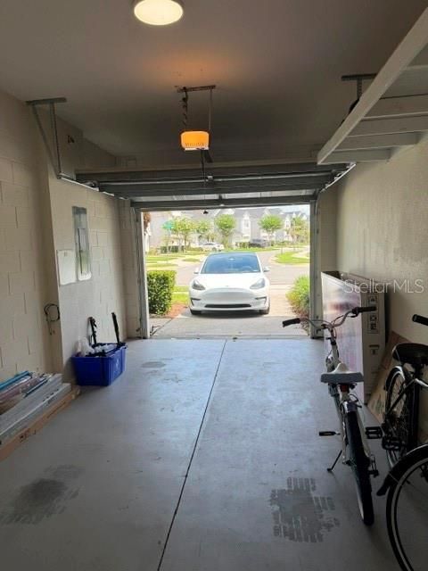 For Rent: $2,500 (3 beds, 2 baths, 1798 Square Feet)