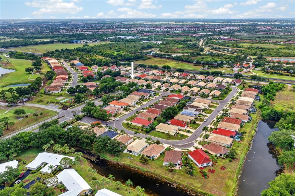 На продажу: $335,000 (2 спален, 2 ванн, 1702 Квадратных фут)
