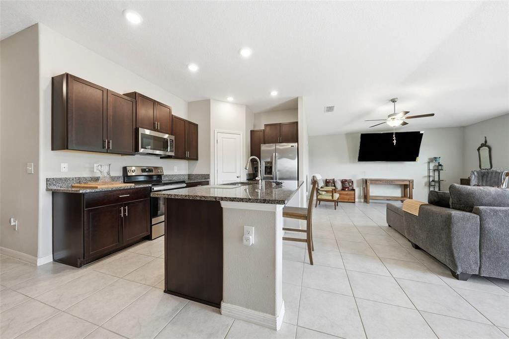 For Sale: $312,000 (3 beds, 2 baths, 1540 Square Feet)