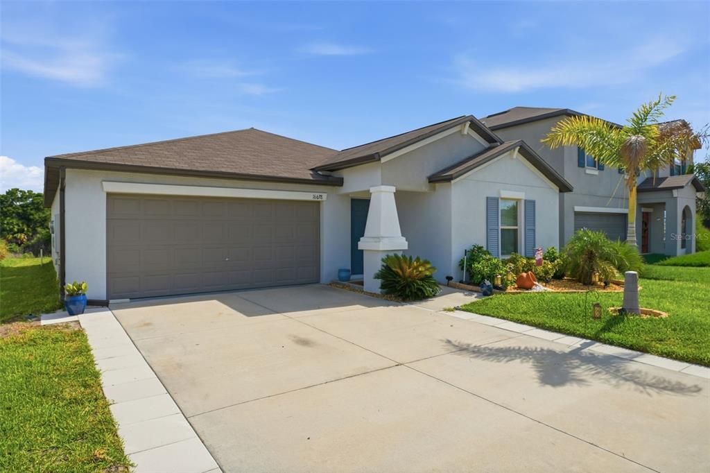 For Sale: $312,000 (3 beds, 2 baths, 1540 Square Feet)