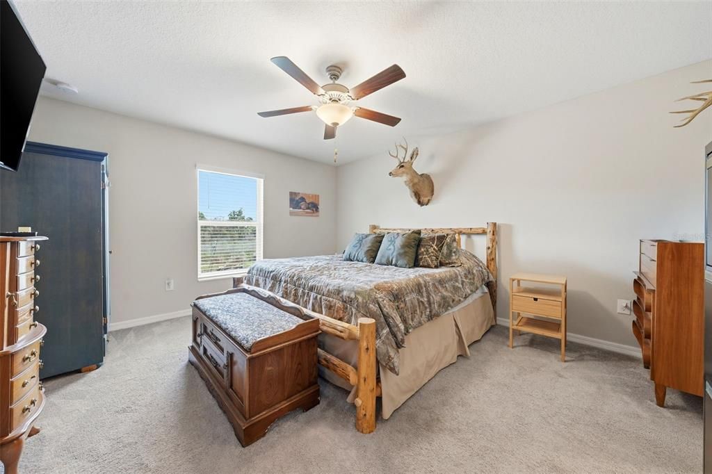 For Sale: $312,000 (3 beds, 2 baths, 1540 Square Feet)