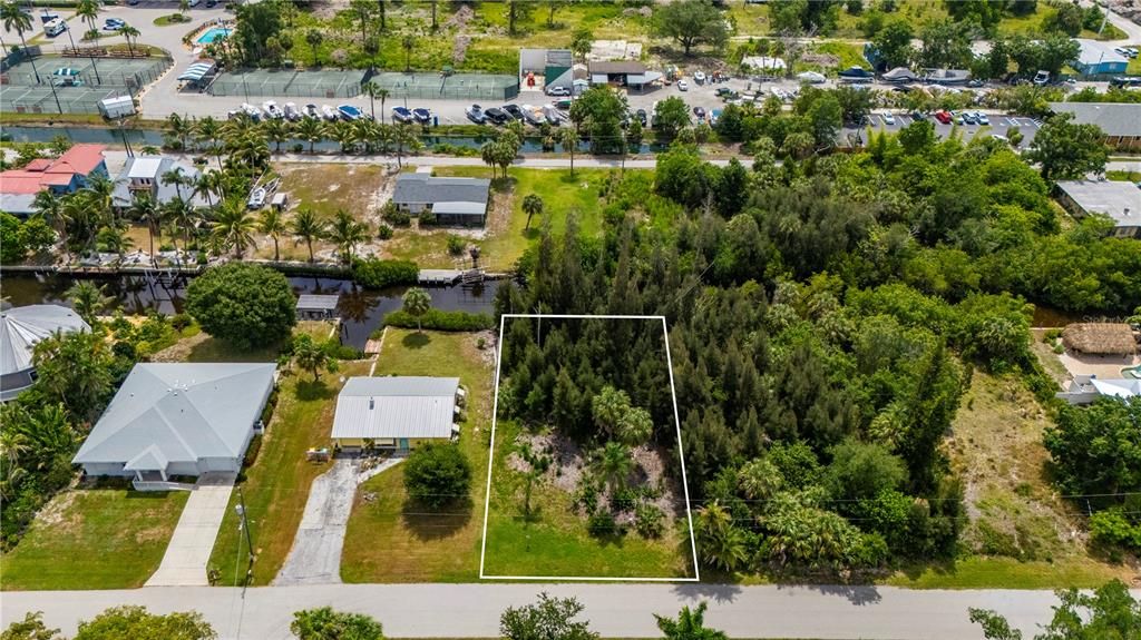 待售: $155,000 (0.25 acres)