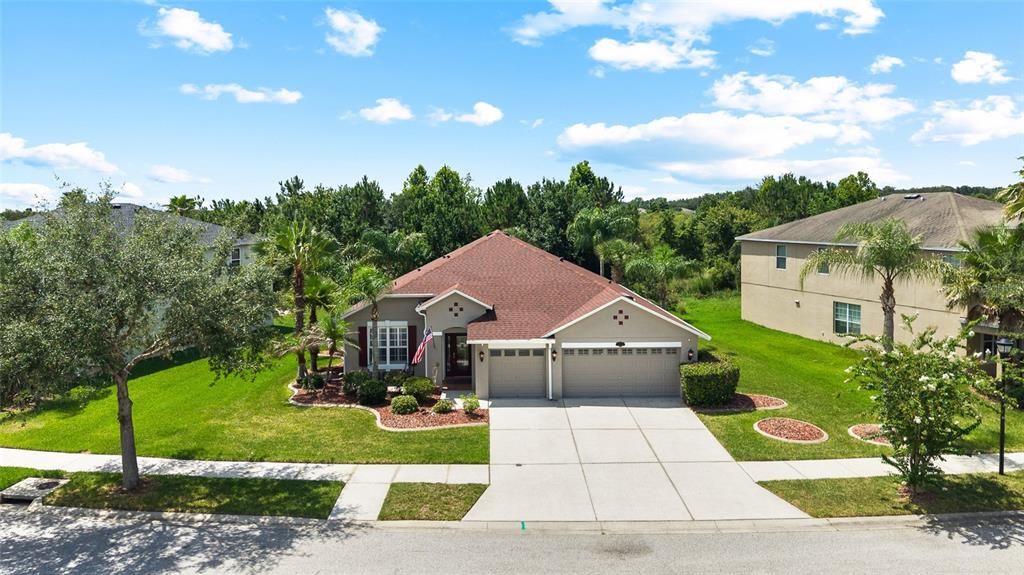 For Sale: $525,000 (4 beds, 2 baths, 2420 Square Feet)