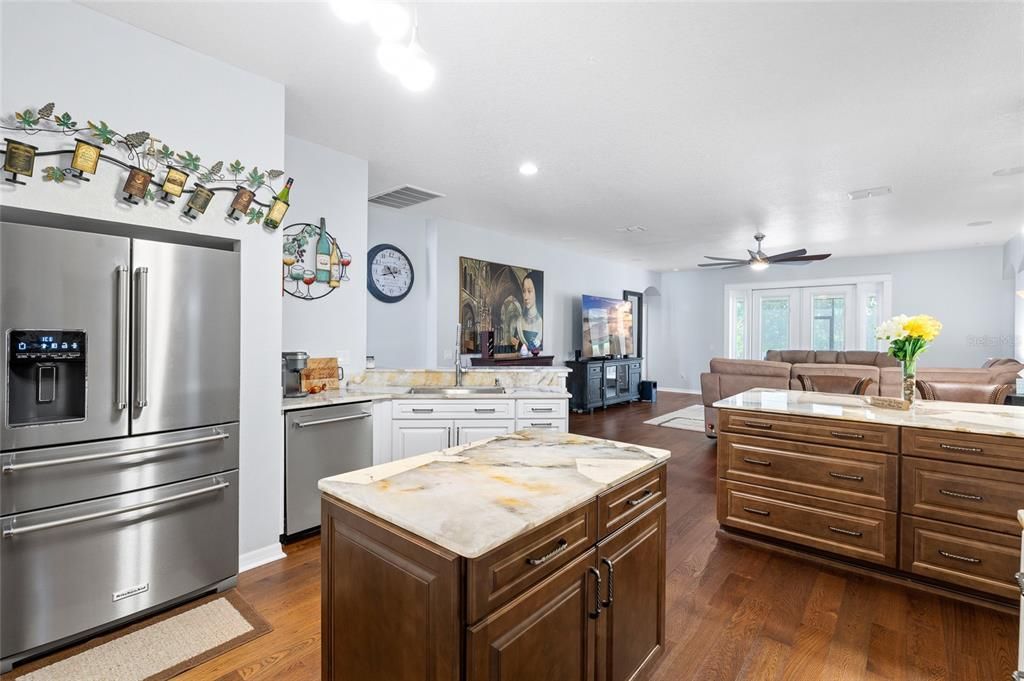 For Sale: $525,000 (4 beds, 2 baths, 2420 Square Feet)