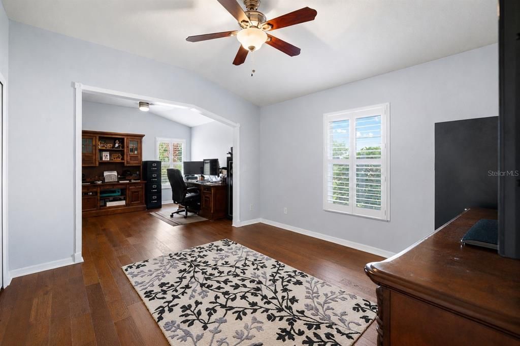 For Sale: $525,000 (4 beds, 2 baths, 2420 Square Feet)