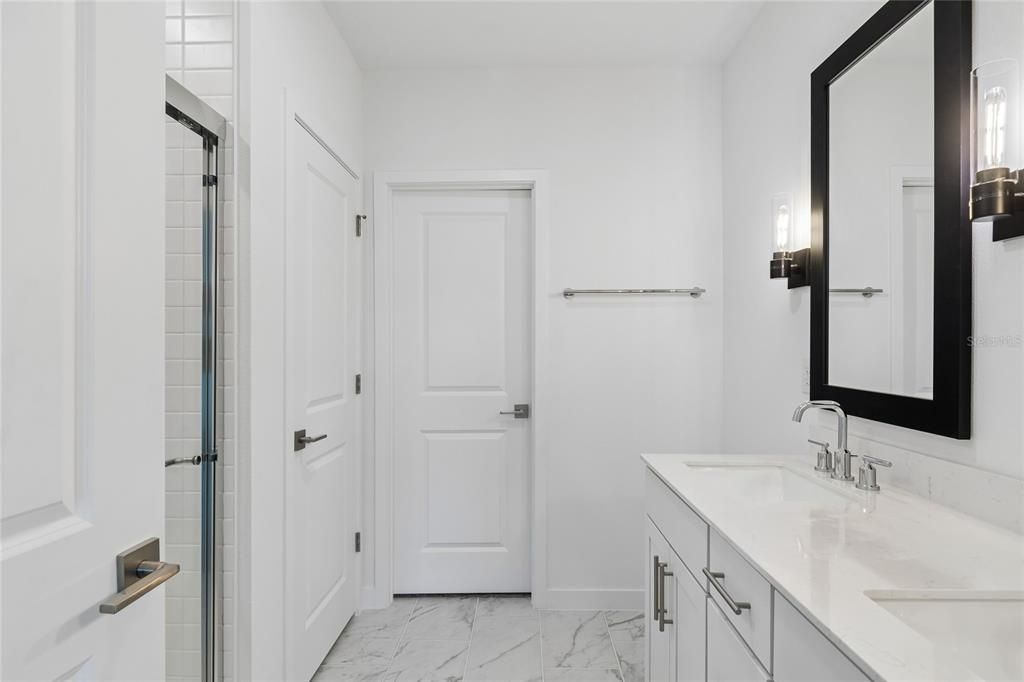 For Sale: $269,990 (3 beds, 2 baths, 1684 Square Feet)
