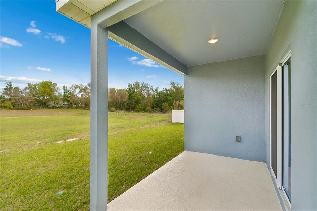 For Sale: $269,990 (3 beds, 2 baths, 1684 Square Feet)