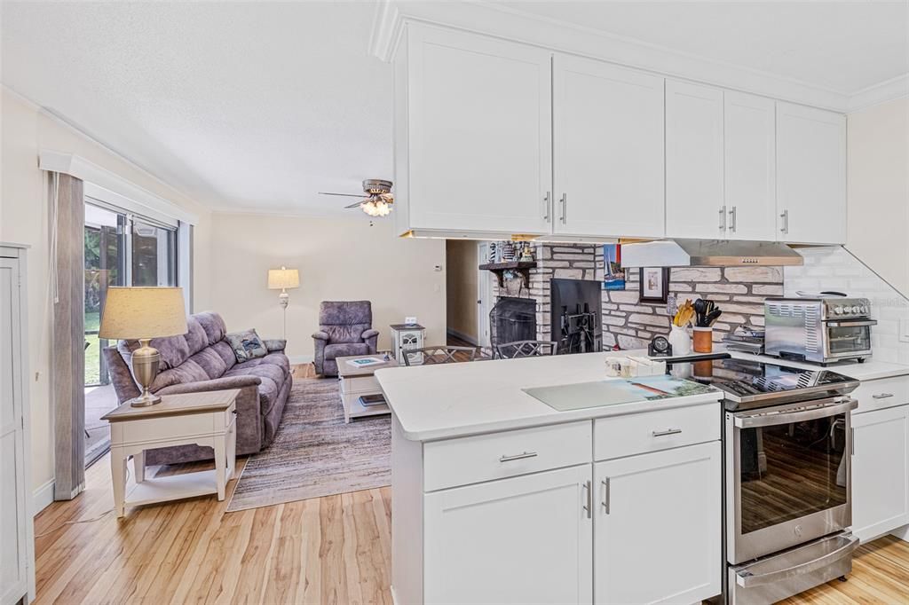 For Sale: $480,000 (3 beds, 2 baths, 1400 Square Feet)