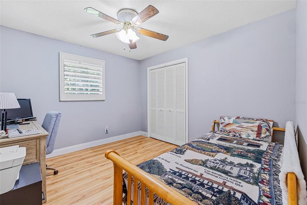 For Sale: $480,000 (3 beds, 2 baths, 1400 Square Feet)