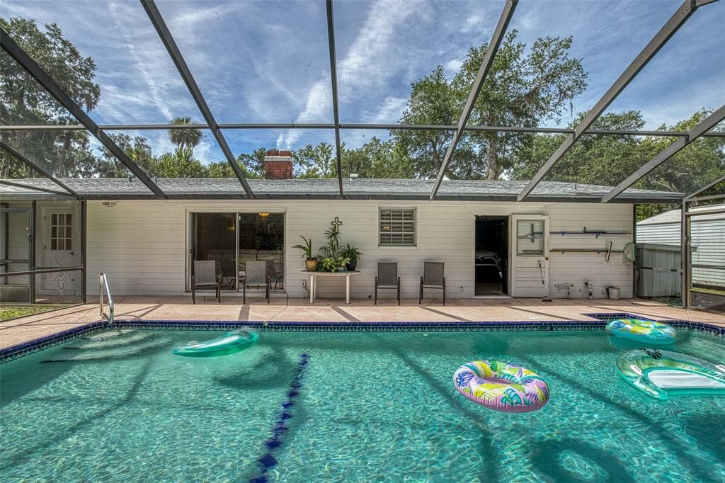 For Sale: $480,000 (3 beds, 2 baths, 1400 Square Feet)
