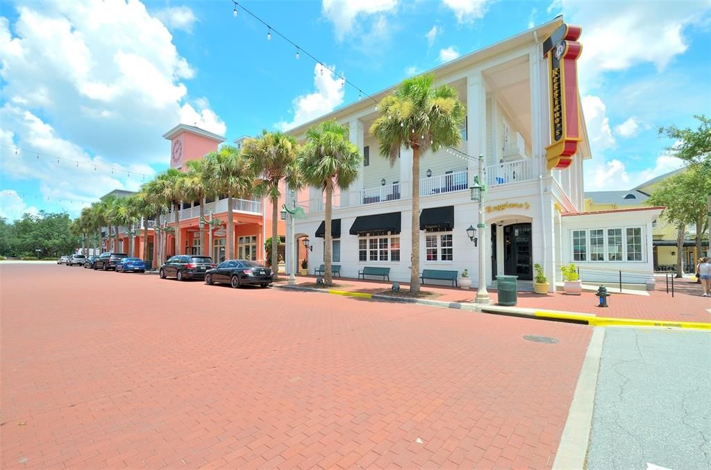 For Sale: $334,900 (2 beds, 2 baths, 1122 Square Feet)