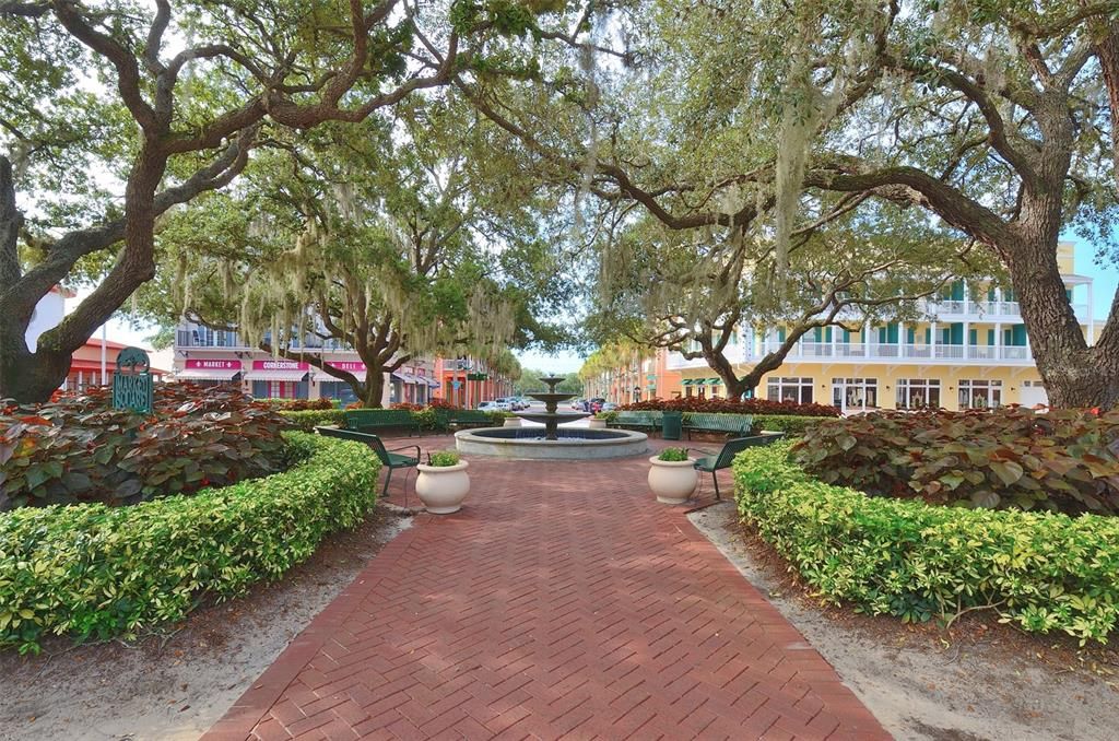 For Sale: $334,900 (2 beds, 2 baths, 1122 Square Feet)
