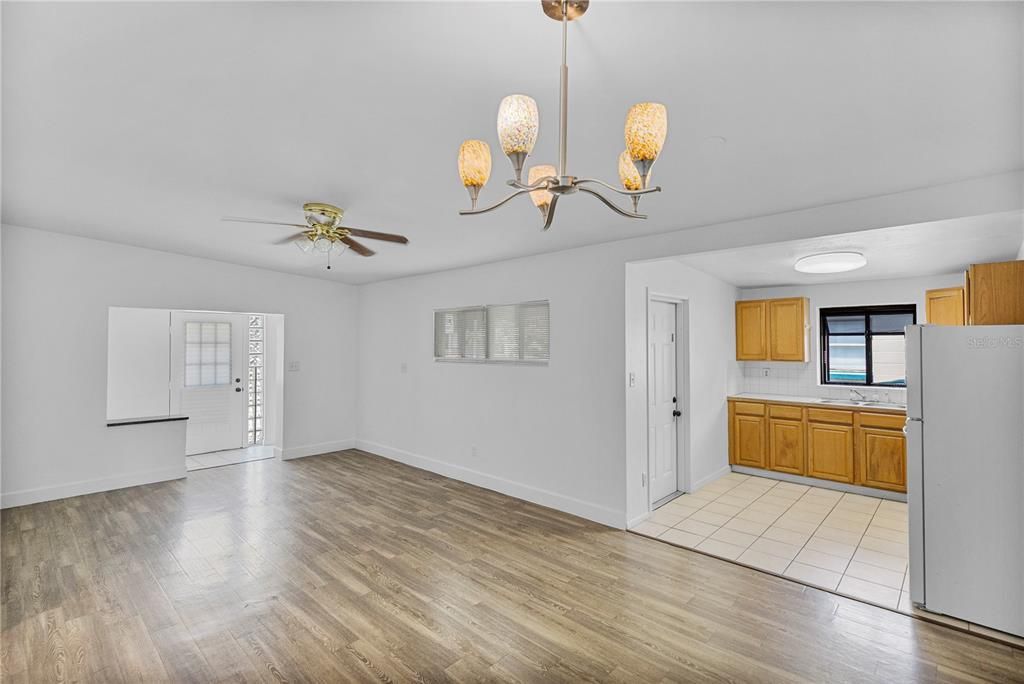 For Sale: $329,900 (3 beds, 2 baths, 1444 Square Feet)