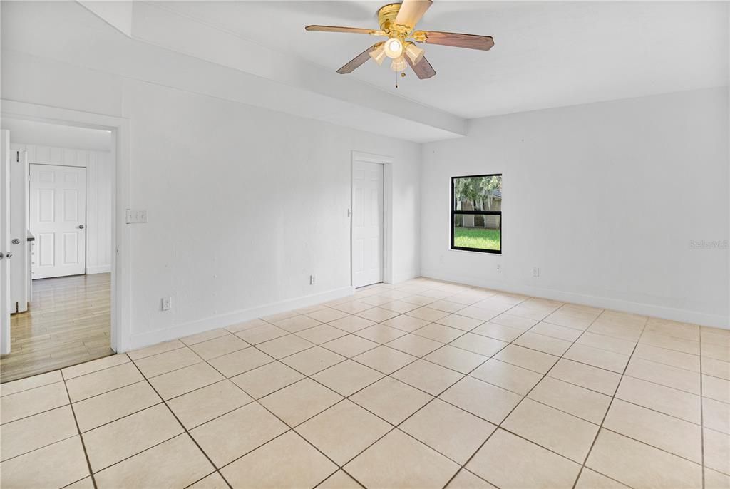 For Sale: $329,900 (3 beds, 2 baths, 1444 Square Feet)