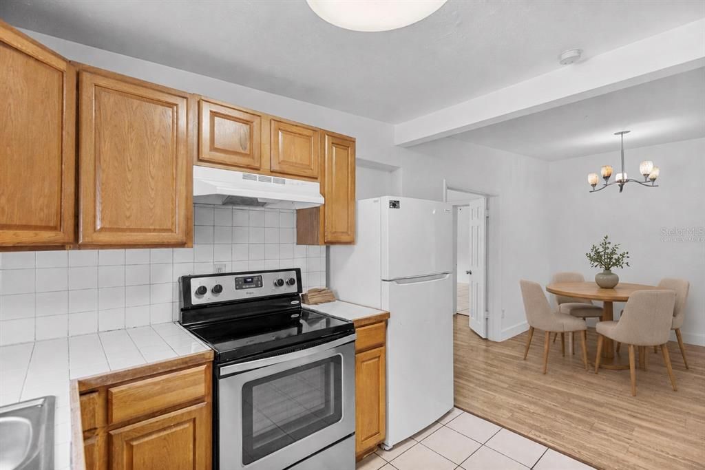 For Sale: $329,900 (3 beds, 2 baths, 1444 Square Feet)