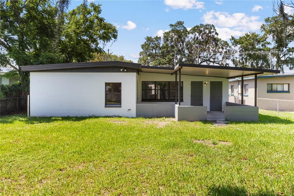 For Sale: $329,900 (3 beds, 2 baths, 1444 Square Feet)