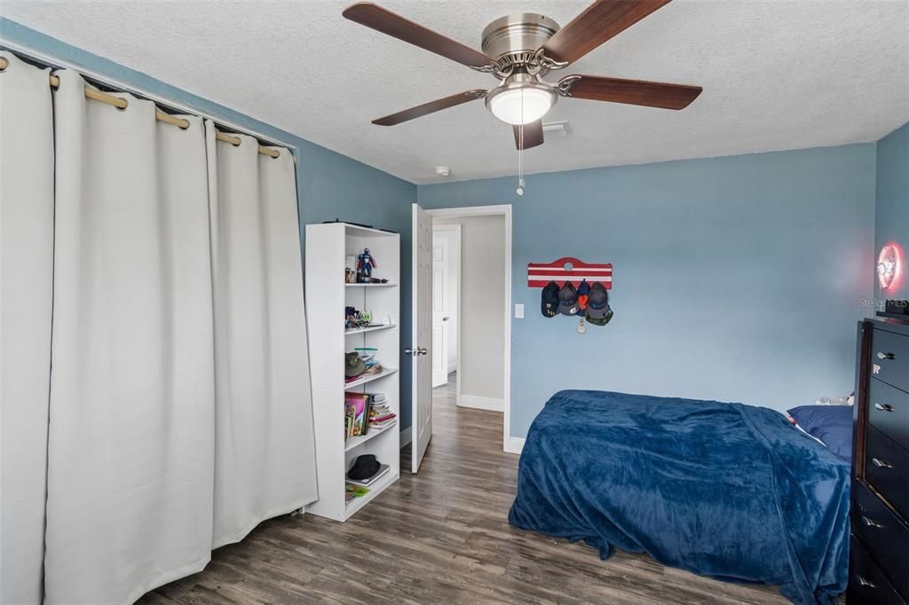 For Sale: $310,000 (3 beds, 2 baths, 1388 Square Feet)