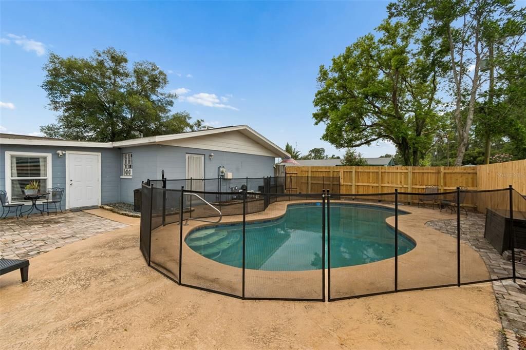 For Sale: $310,000 (3 beds, 2 baths, 1388 Square Feet)