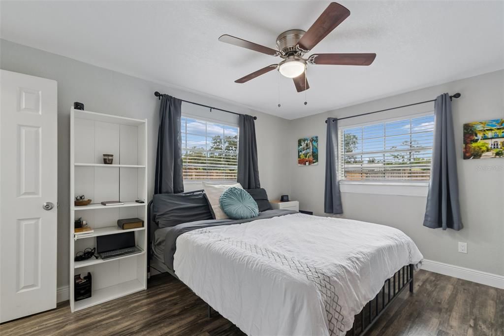 For Sale: $310,000 (3 beds, 2 baths, 1388 Square Feet)