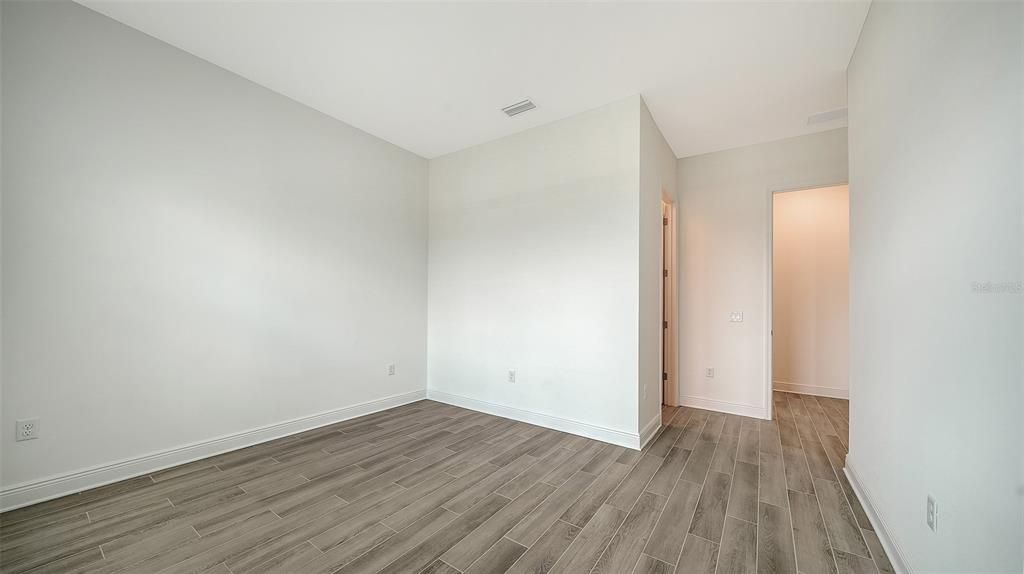 For Sale: $646,990 (3 beds, 3 baths, 2456 Square Feet)