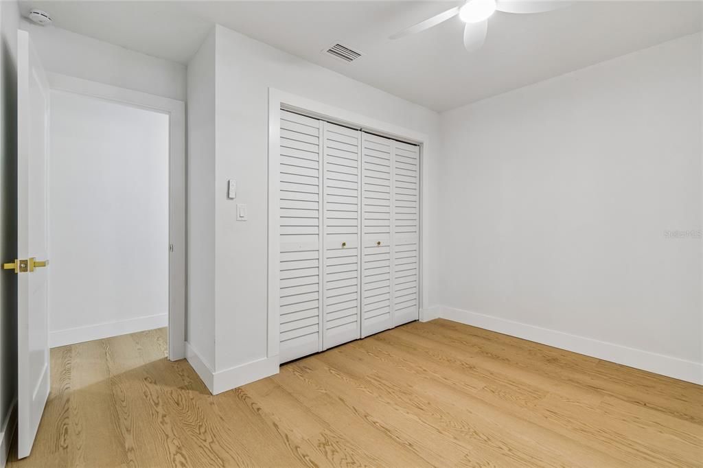 En Venta: $499,000 (5 camas, 3 baños, 1716 Pies cuadrados)
