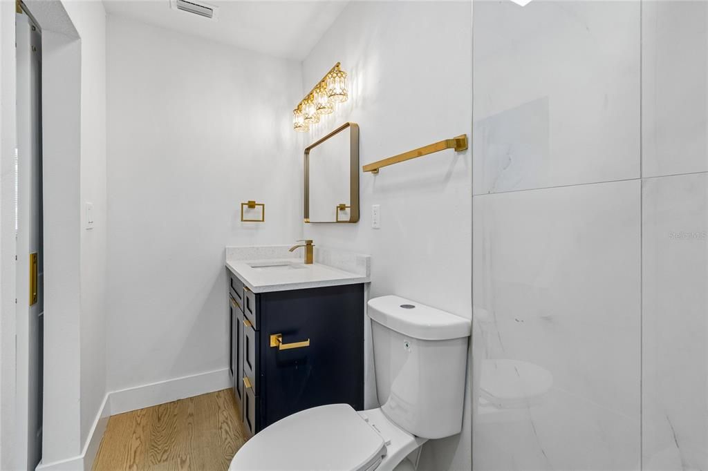 En Venta: $499,000 (5 camas, 3 baños, 1716 Pies cuadrados)