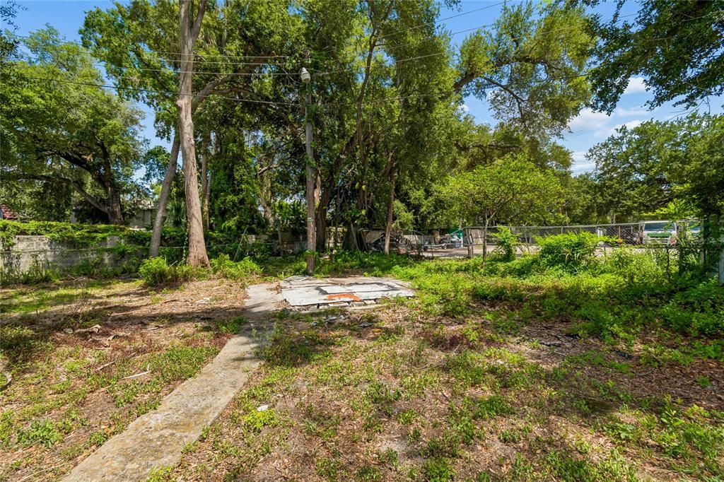 En Venta: $499,000 (5 camas, 3 baños, 1716 Pies cuadrados)