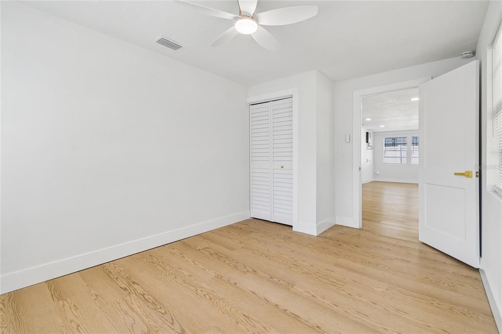En Venta: $499,000 (5 camas, 3 baños, 1716 Pies cuadrados)