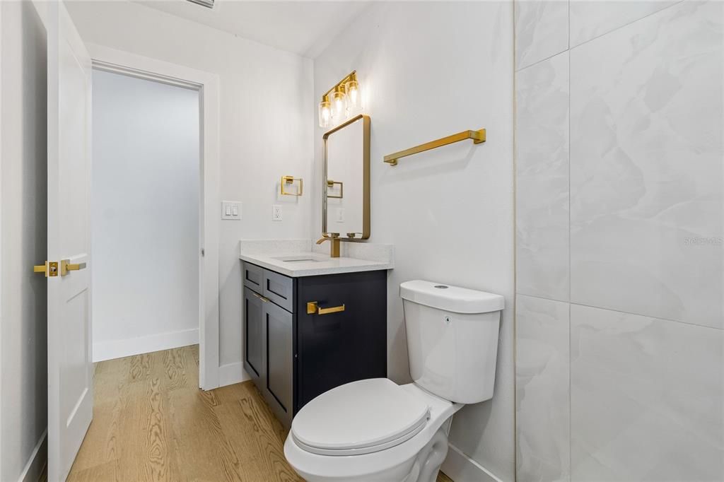 En Venta: $499,000 (5 camas, 3 baños, 1716 Pies cuadrados)