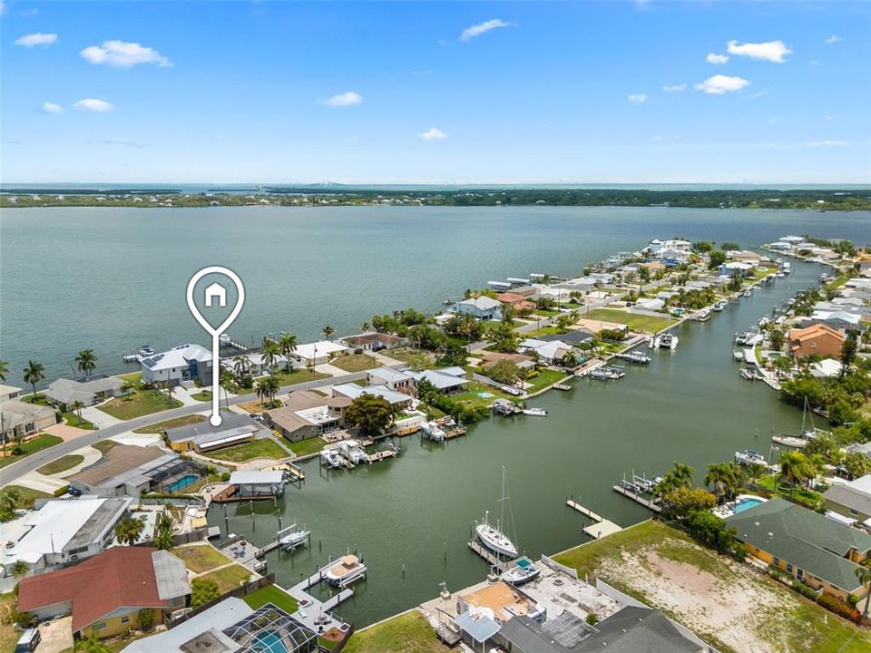 For Sale: $650,000 (3 beds, 2 baths, 1630 Square Feet)