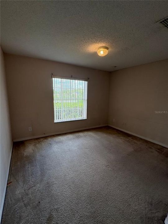 В аренду: $1,925 (4 спален, 2 ванн, 1699 Квадратных фут)