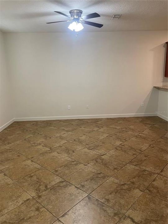 В аренду: $2,700 (3 спален, 2 ванн, 1614 Квадратных фут)