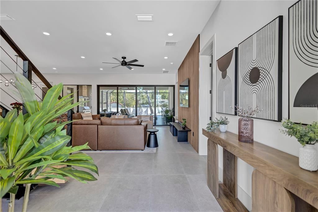 For Rent: $12,500 (5 beds, 3 baths, 3022 Square Feet)