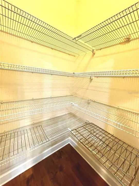 En Renta: $3,000 (5 camas, 3 baños, 2560 Pies cuadrados)