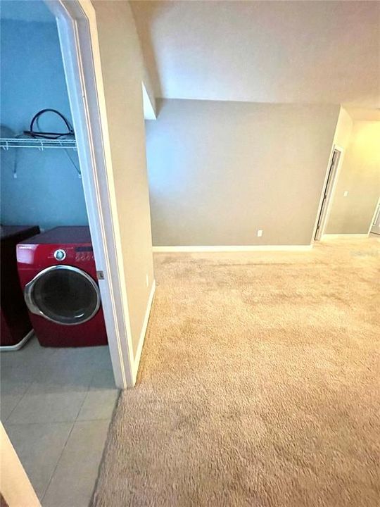 En Renta: $3,000 (5 camas, 3 baños, 2560 Pies cuadrados)