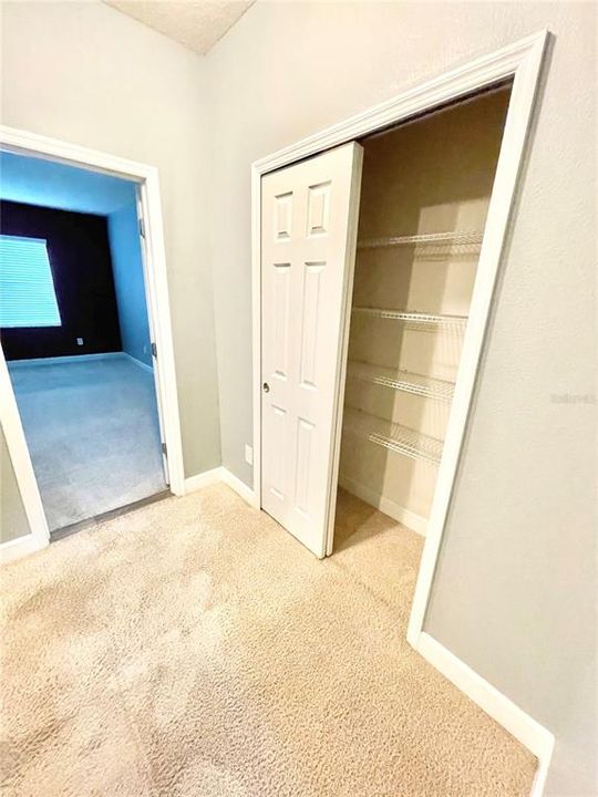 En Renta: $3,000 (5 camas, 3 baños, 2560 Pies cuadrados)