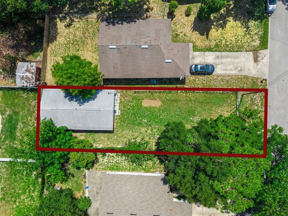 For Sale: $149,999 (2 beds, 1 baths, 955 Square Feet)