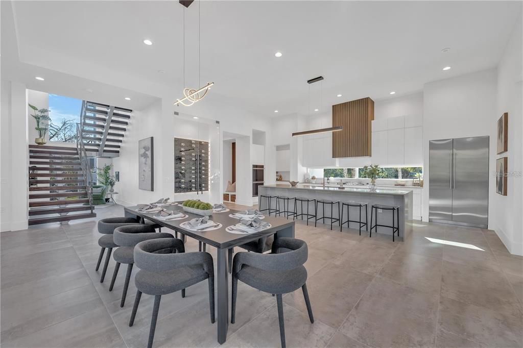 For Sale: $3,690,000 (4 beds, 4 baths, 3996 Square Feet)