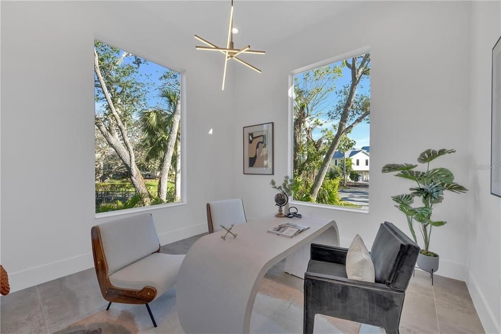 For Sale: $3,690,000 (4 beds, 4 baths, 3996 Square Feet)