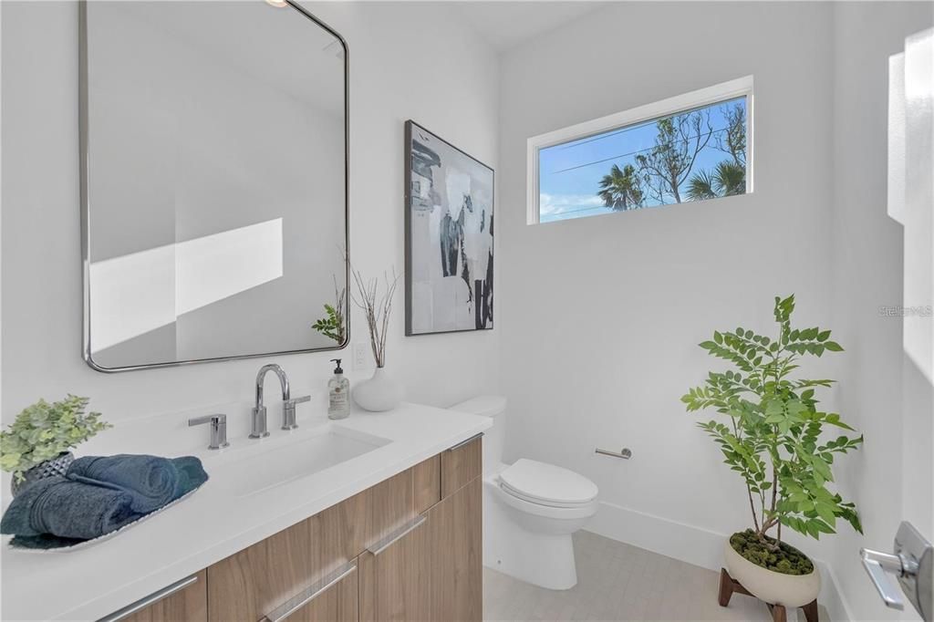 For Sale: $3,690,000 (4 beds, 4 baths, 3996 Square Feet)