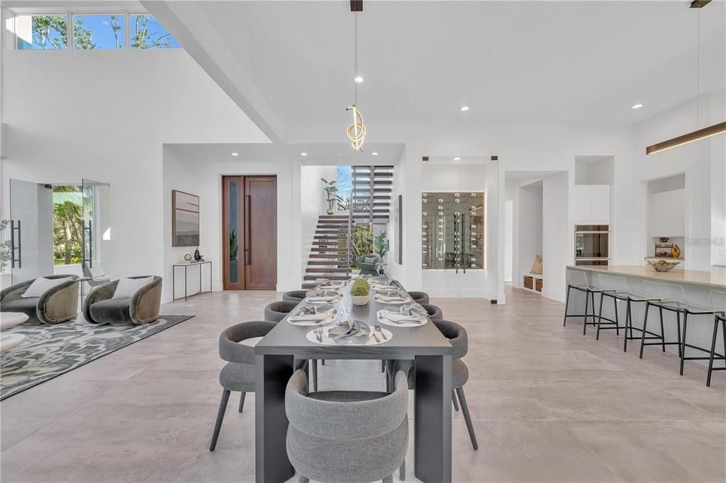 For Sale: $3,690,000 (4 beds, 4 baths, 3996 Square Feet)