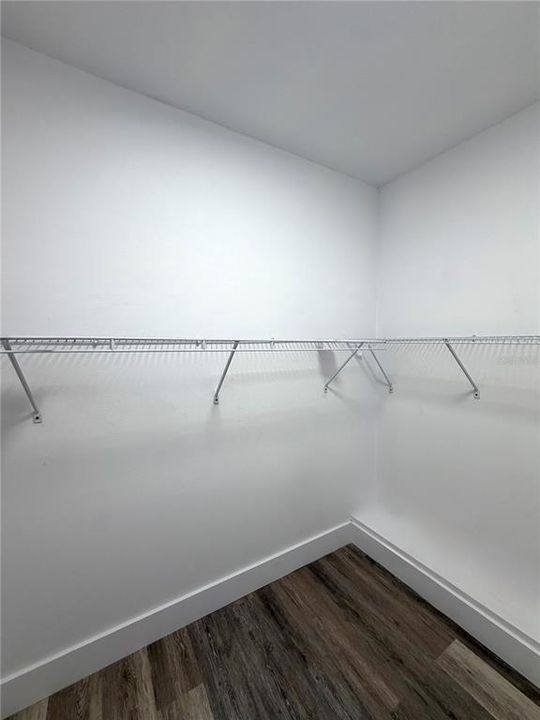 For Sale: $274,900 (3 beds, 2 baths, 1748 Square Feet)