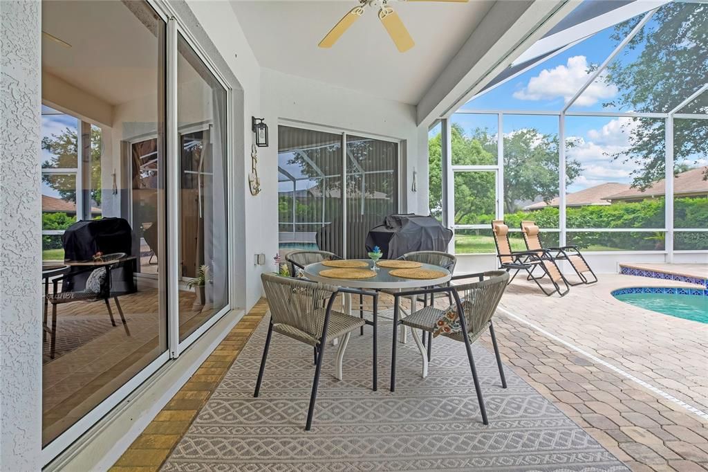 For Sale: $355,950 (3 beds, 2 baths, 1844 Square Feet)