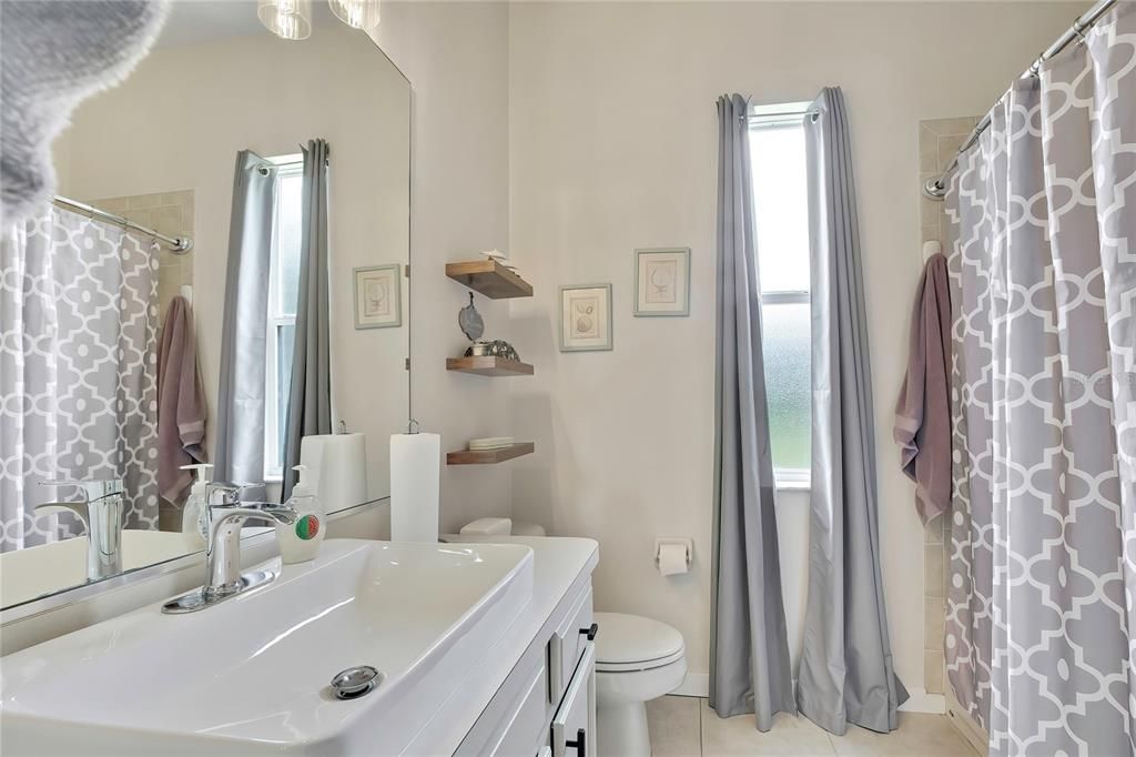 For Sale: $355,950 (3 beds, 2 baths, 1844 Square Feet)