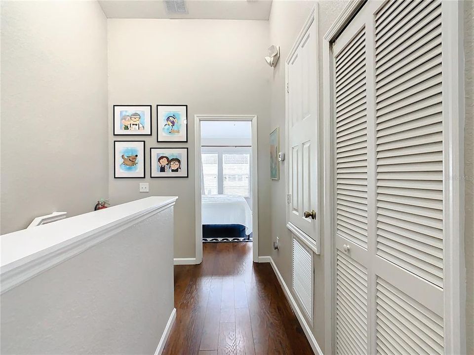 For Sale: $420,000 (3 beds, 3 baths, 1440 Square Feet)