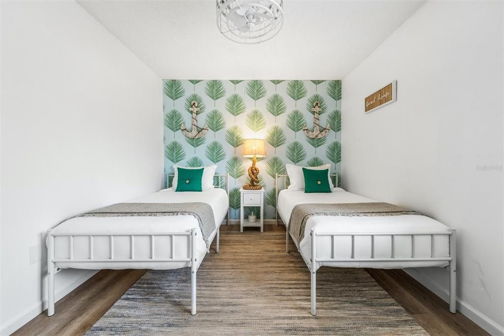 В аренду: $4,300 (3 спален, 2 ванн, 1275 Квадратных фут)
