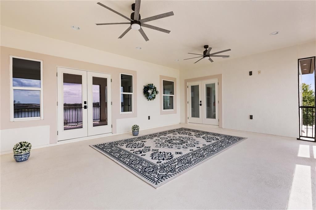 For Sale: $2,799,950 (5 beds, 5 baths, 5551 Square Feet)
