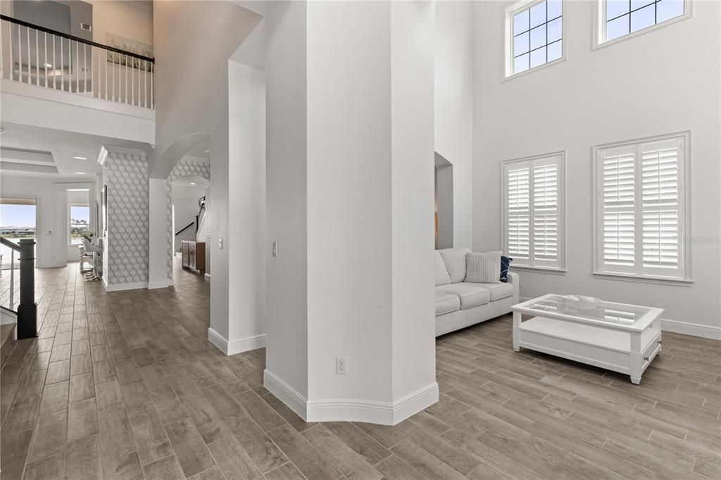 For Sale: $2,799,950 (5 beds, 5 baths, 5551 Square Feet)