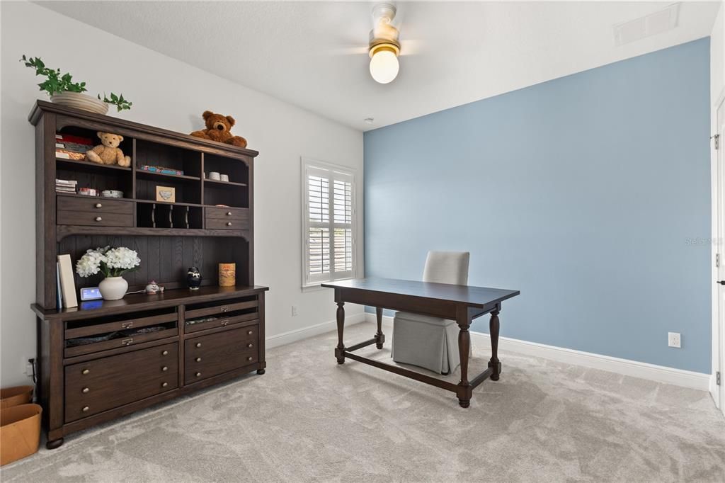 For Sale: $2,799,950 (5 beds, 5 baths, 5551 Square Feet)